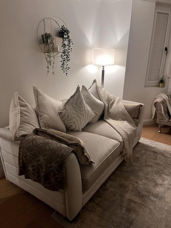 Gorgeous 2 Floor 3 Bed Apartment St Leonards-on-Sea ภายนอก รูปภาพ