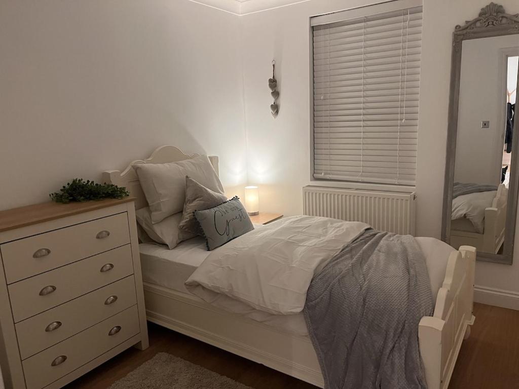 Gorgeous 2 Floor 3 Bed Apartment St Leonards-on-Sea ภายนอก รูปภาพ